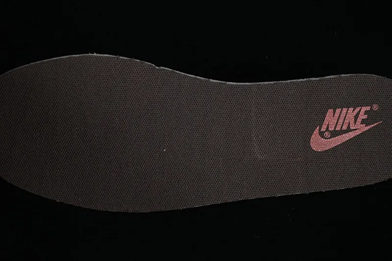 All Categories Nk SB Dunk Series Nk SB Dunk Low Low-top sneakers Cost-effective version Nk Dunk Low "Red Panda" Red Panda SB low-top sports and leisure sneakers FV0395-200